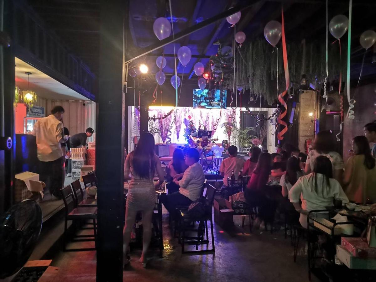 Supanich Condo Opposite The Train Station Chiangmai 치앙마이 외부 사진